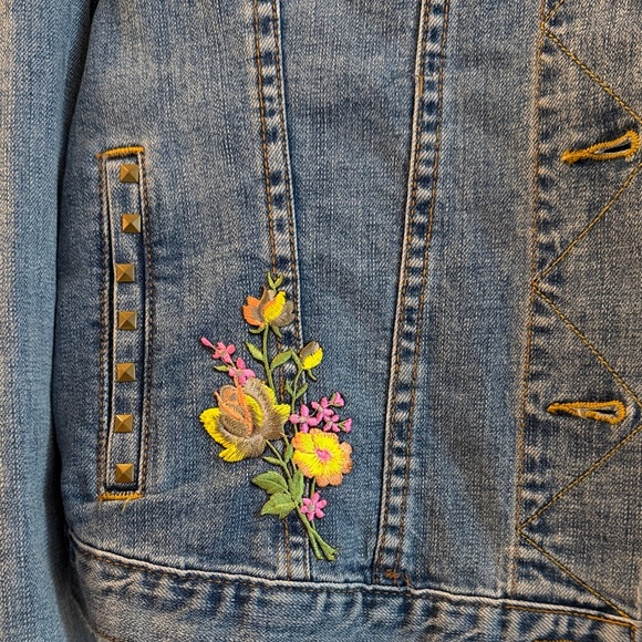 RXB Blue Jean Jacket with Multicolor Embroidery - Picture 3 of 7